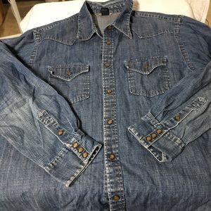 Men’s or women’s denim shirt long Gap